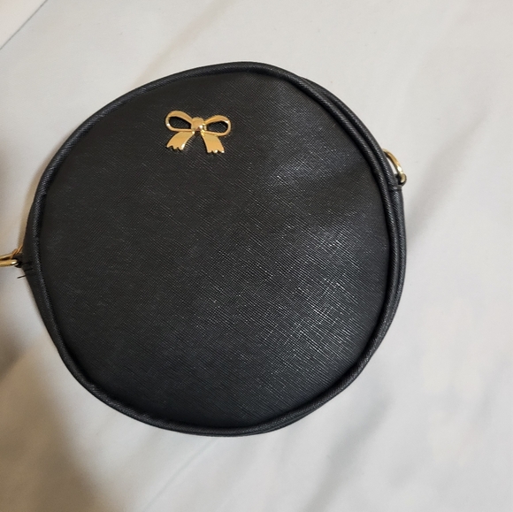 3 piece bag set, sold together or separately. - Picture 6 of 6